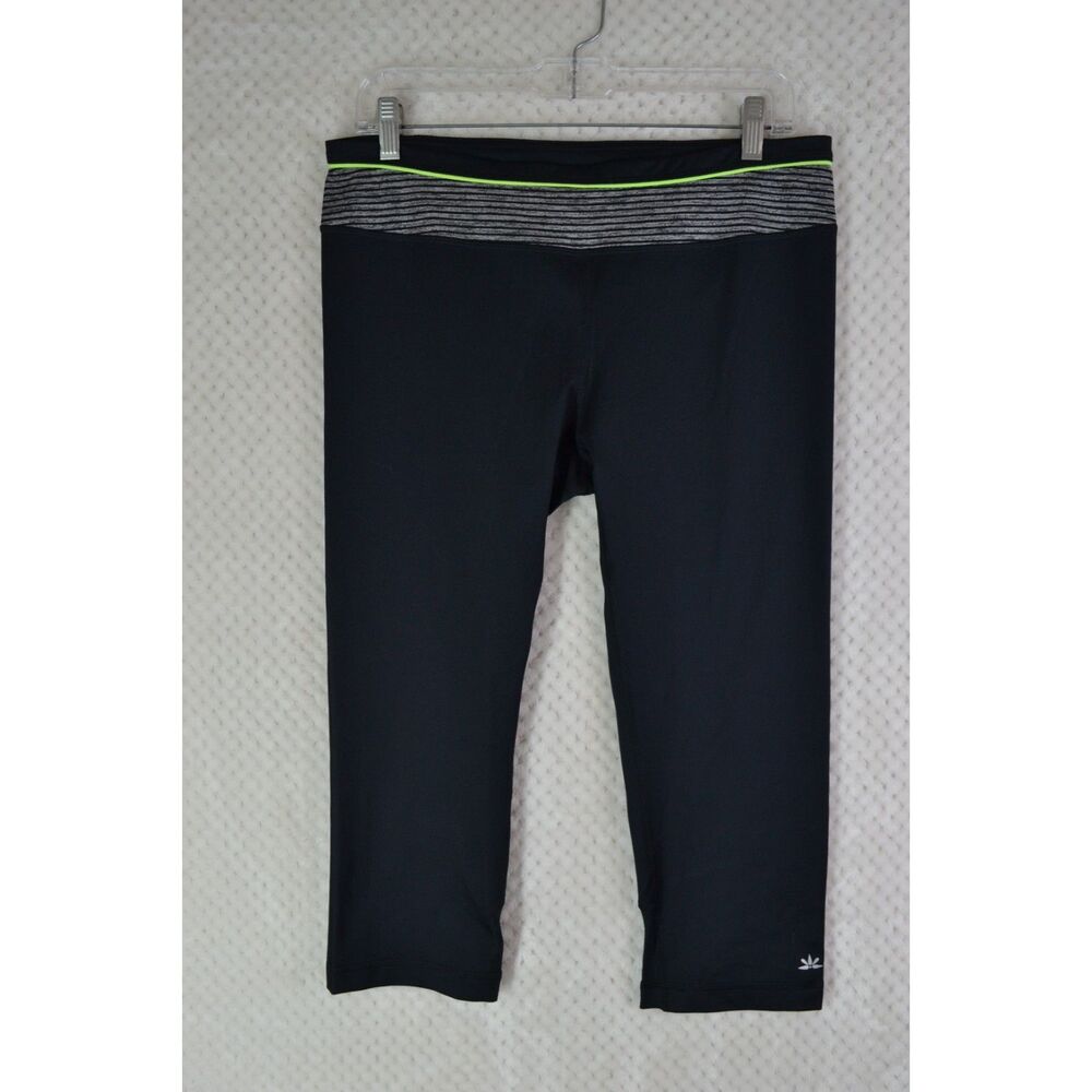 Lukka Women's Large Black Athletic Capri Leggings